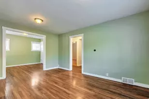 571 E 2700 St S, Salt Lake City, UT 84106 - Photo 6