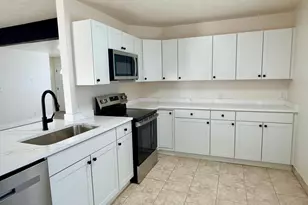 4594 W 5295 S, Kearns, UT 84118 - Photo 4
