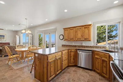 1039 E 200 S, Santaquin, UT 84655 - Photo 16