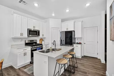 5898 S Jasper Cir, Saint George, UT 84790 - Photo 8