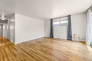 1025 N 1500 W, Salt Lake City, UT 84116 - Photo 2