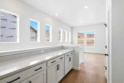 1313 S Glambert Ln, Saratoga Springs, UT 84045 - Photo 12