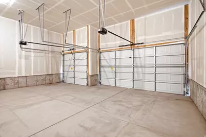 1313 S Glambert Ln, Saratoga Springs, UT 84045 - Photo 32