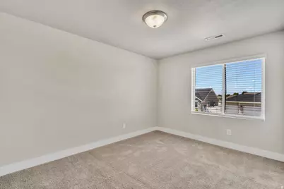 1156 N 2630 W, Clinton, UT 84015 - Photo 18