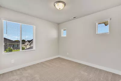 1156 N 2630 W, Clinton, UT 84015 - Photo 14