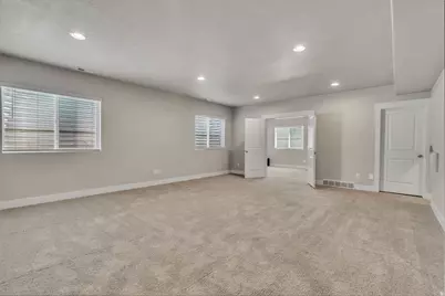 1156 N 2630 W, Clinton, UT 84015 - Photo 20