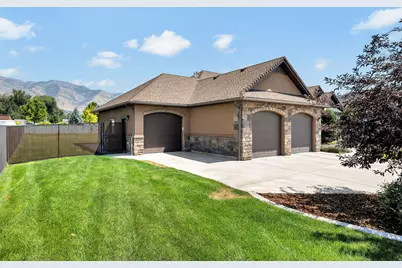 278 S 100 W, Hyde Park, UT 84318 - Photo 36