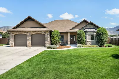 278 S 100 W, Hyde Park, UT 84318 - Photo 2