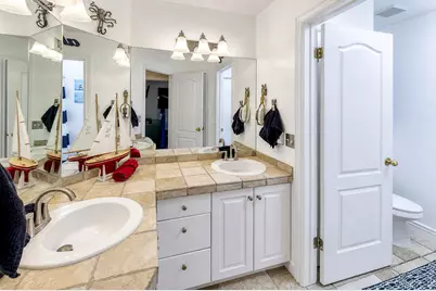 31 N Eaglewood Dr, North Salt Lake, UT 84054 - Photo 26