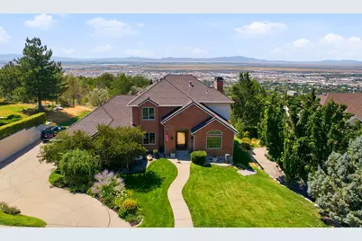 31 N Eaglewood Dr, North Salt Lake, UT 84054 - Photo 1