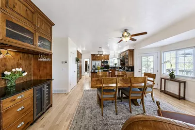 31 N Eaglewood Dr, North Salt Lake, UT 84054 - Photo 8