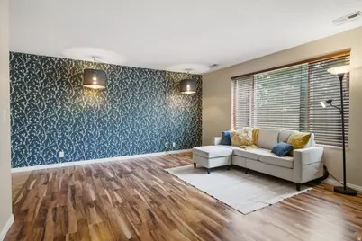 1860 W 500 N #28, Salt Lake City, UT 84116 - Photo 6
