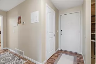 1860 W 500 N, Salt Lake City, UT 84116 - Photo 4