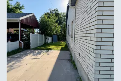 125 S Main St, Providence, UT 84332 - Photo 16