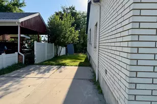 125 S Main St, Providence, UT 84332 - Photo 16