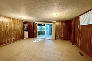 125 S Main St, Providence, UT 84332 - Photo 10