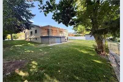 125 S Main St, Providence, UT 84332 - Photo 14