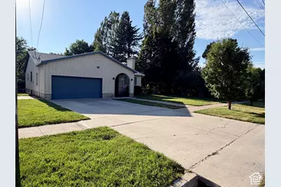125 S Main St, Providence, UT 84332 - Photo 2