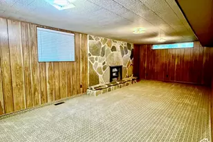 125 S Main St, Providence, UT 84332 - Photo 18
