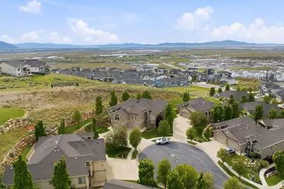 202 Edgewood Cir, North Salt Lake, UT 84054 - Photo 44