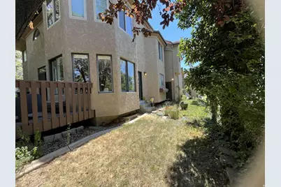 2249 E Gambel Oak Dr, Sandy, UT 84092 - Photo 6