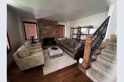 2249 E Gambel Oak Dr, Sandy, UT 84092 - Photo 10