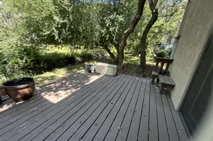 2249 E Gambel Oak Dr, Sandy, UT 84092 - Photo 8