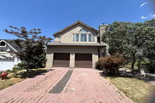 2249 E Gambel Oak Dr, Sandy, UT 84092 - Photo 1