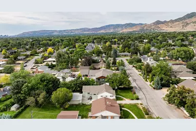 3704 S 2455 E, Salt Lake City, UT 84109 - Photo 50