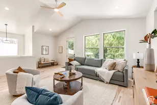 3704 S 2455 E, Salt Lake City, UT 84109 - Photo 12