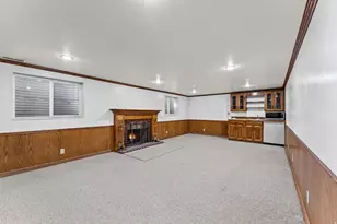 8441 S Rua Branco Dr, Sandy, UT 84093 - Photo 36