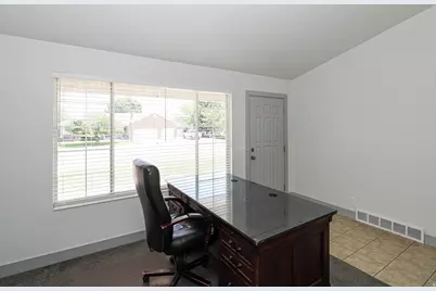 12142 S 3300 W, Riverton, UT 84065 - Photo 30