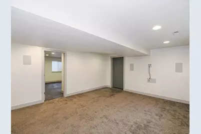 12142 S 3300 W, Riverton, UT 84065 - Photo 56