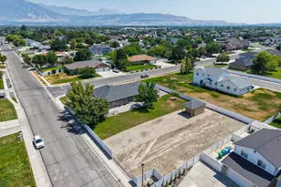 12142 S 3300 W, Riverton, UT 84065 - Photo 22