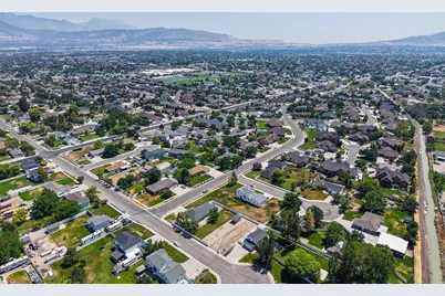 12142 S 3300 W, Riverton, UT 84065 - Photo 26