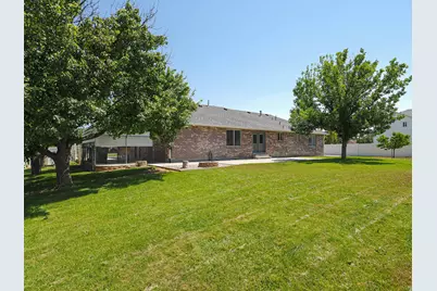 12142 S 3300 W, Riverton, UT 84065 - Photo 6