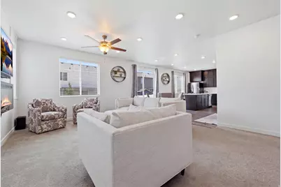 789 W Wickham Dr, Murray, UT 84123 - Photo 8