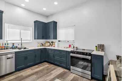 711 S Main St, Orem, UT 84058 - Photo 8