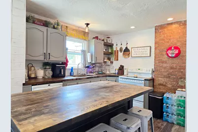 2084 N 4500 W, Plain City, UT 84404 - Photo 4