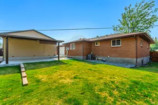 2463 E Arnett Dr, Millcreek, UT 84109 - Photo 46