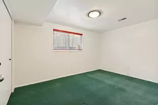 2463 E Arnett Dr, Millcreek, UT 84109 - Photo 40