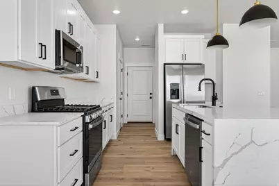 522 S Renze Adams St, Cedar City, UT 84720 - Photo 10