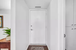 4054 S 685 E, Salt Lake City, UT 84107 - Photo 4