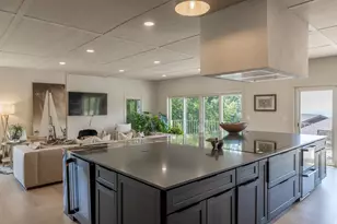 822 N Grandridge Ct E, Salt Lake City, UT 84103 - Photo 12