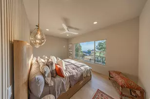 822 N Grandridge Ct E, Salt Lake City, UT 84103 - Photo 16