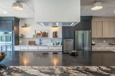 822 N Grandridge Ct E, Salt Lake City, UT 84103 - Photo 16