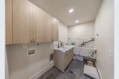 822 N Grandridge Ct E, Salt Lake City, UT 84103 - Photo 4