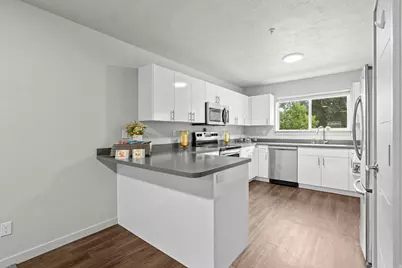 64 W 600 S #C205, Springville, UT 84663 - Photo 10