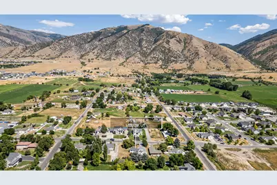 265 S 100 E, Millville, UT 84326 - Photo 26