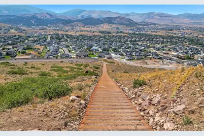 6856 W Windy Ridge Dr, Herriman, UT 84096 - Photo 68